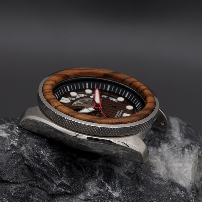 Mod SKX007 Dive orologio da uo - Automatic Dive Watch 200M Nh35 Movement recensione e prezzo