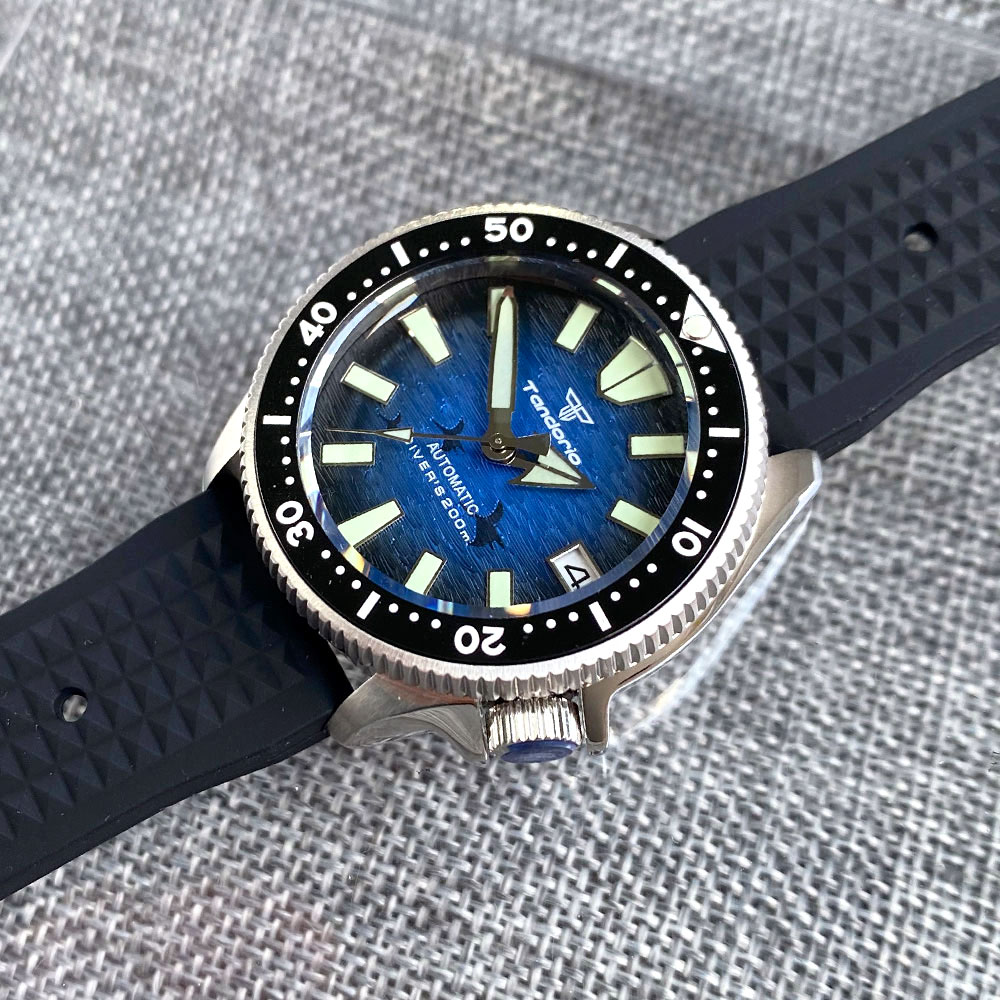 37mm Tandorio 200m Diving NH35 - Automatic Dive Watch 200M Nh35 Movement recensione e prezzo