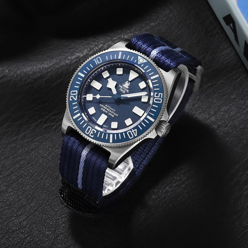 Orologio tattico in titanio ra - Automatic Dive Watch 200M Nh35 Movement recensione e prezzo